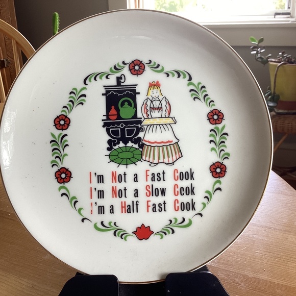 Vintage cooks hanging kitchen collectible plate 50s made in Japan 7 inches - Picture 2 of 5